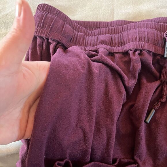 Peloton | Women's Drawstring Activewear Jogger Sweat Pants Burgundy | Large - Picture 7 of 9